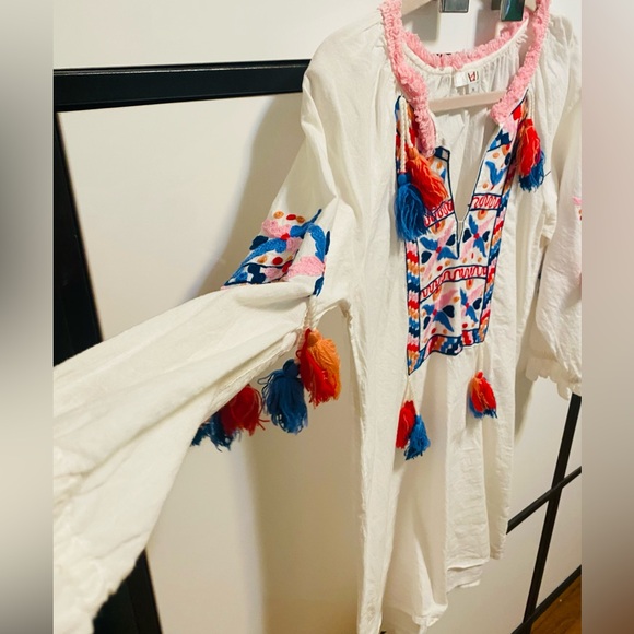 America & Beyond Festive Boho Beach Tunic coverup with tassels - Picture 2 of 10